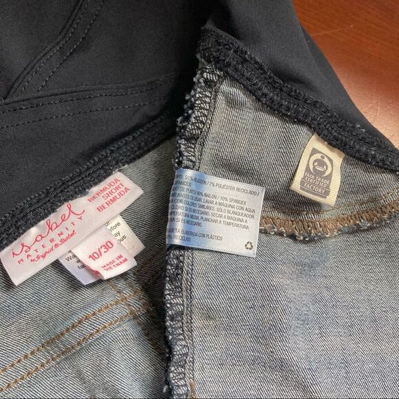 Maternity Bermuda Blue Denim Jean Shorts by Ingrid and Isabel Womens Size 10 - Picture 10 of 14